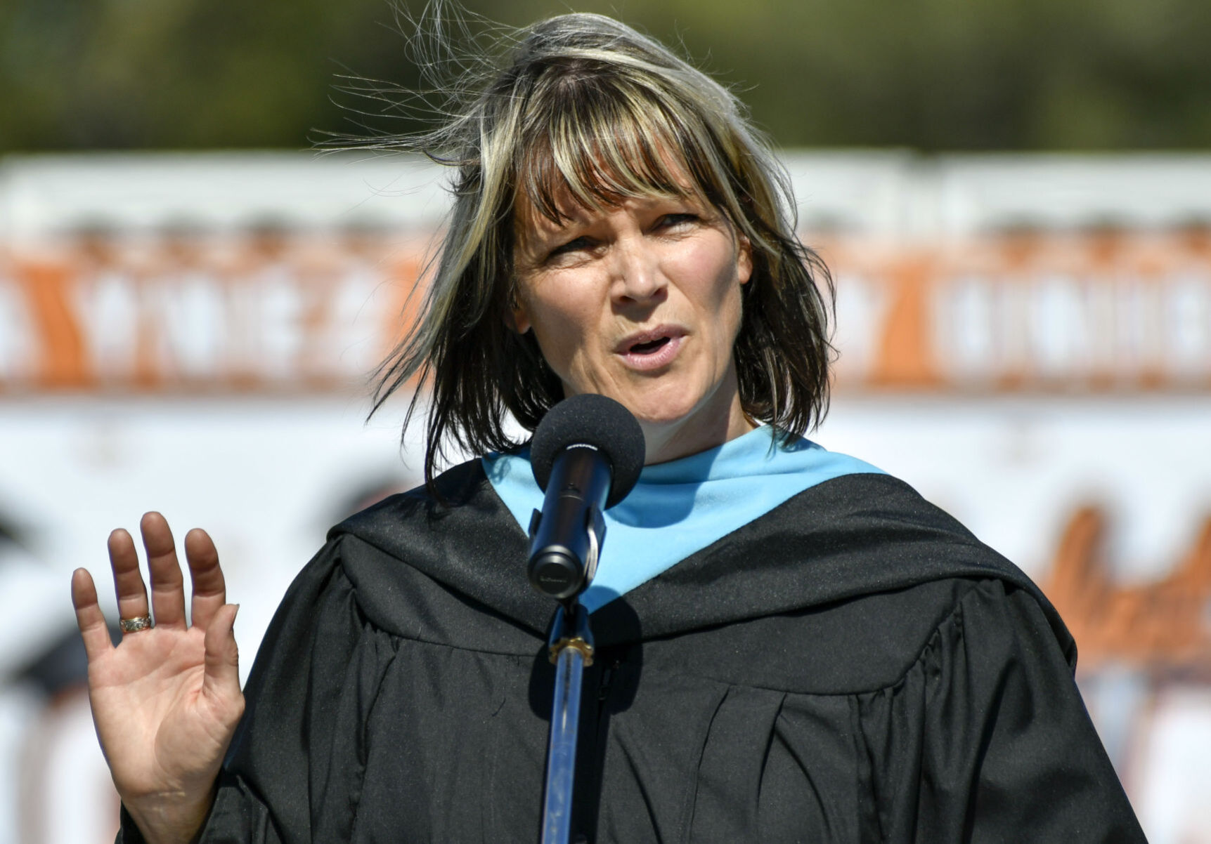 060421 SY graduation 23.JPG